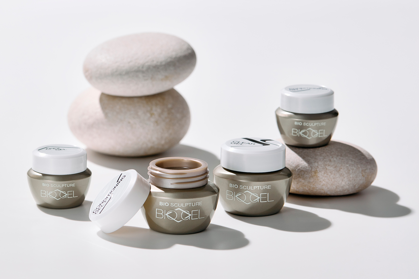 Bio Sculpture Gel（バイオスカルプチュアジェル）｜サロン用ネイル