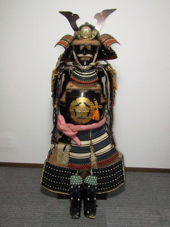 出張買取】現代 甲冑 鎧 屏風 火鉢など ｜骨董品買取・和楽器買取 五宝堂