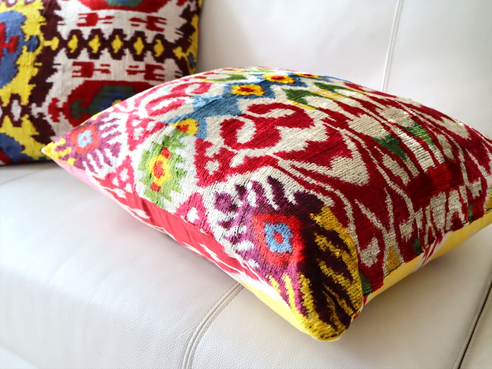 アトラス(イカット・絣) クッションカバー ウズベキスタン 横長