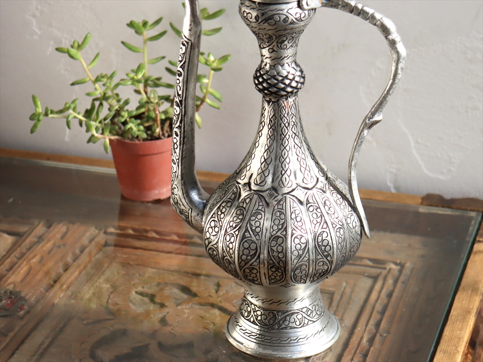 トルコ・銅製の水差し・アンティークシルバー/高さ36cm / ガラタバザール