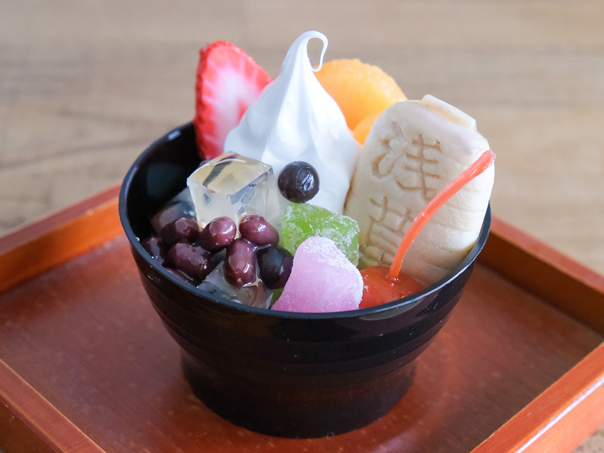 食品サンプルづくりワークショップ「浅草提灯最中付きあんみつ