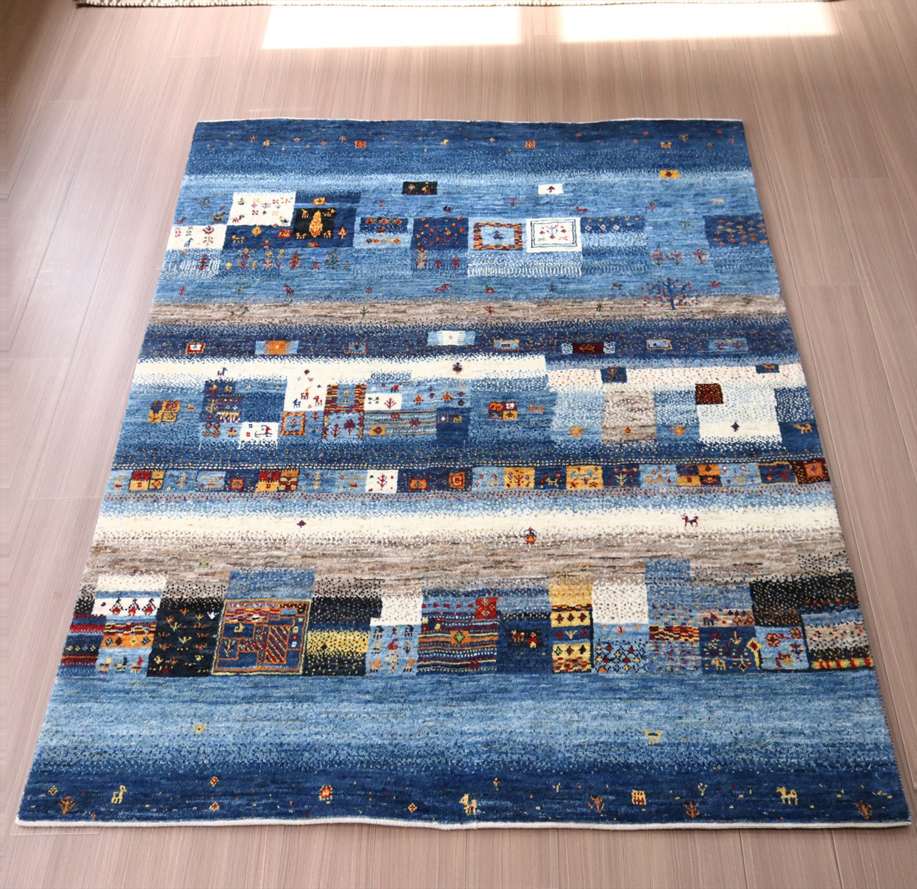 ギャッベ（ギャベ）専門店 インプレッションオブギャッベ / 細かな織り