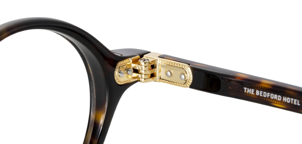 眼鏡市場「THE BEDFORD HOTEL（ザベッドフォードホテル）」2023年秋冬