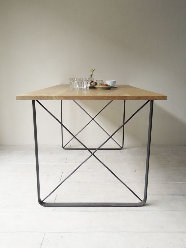 インダストリアルダイニングテーブル専門、大阪のオーク家具はGFへ