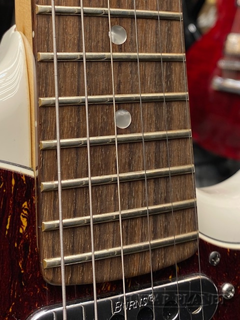 BurnsCobra DX -White- 2010年代製商品詳細 | ギタープラネット