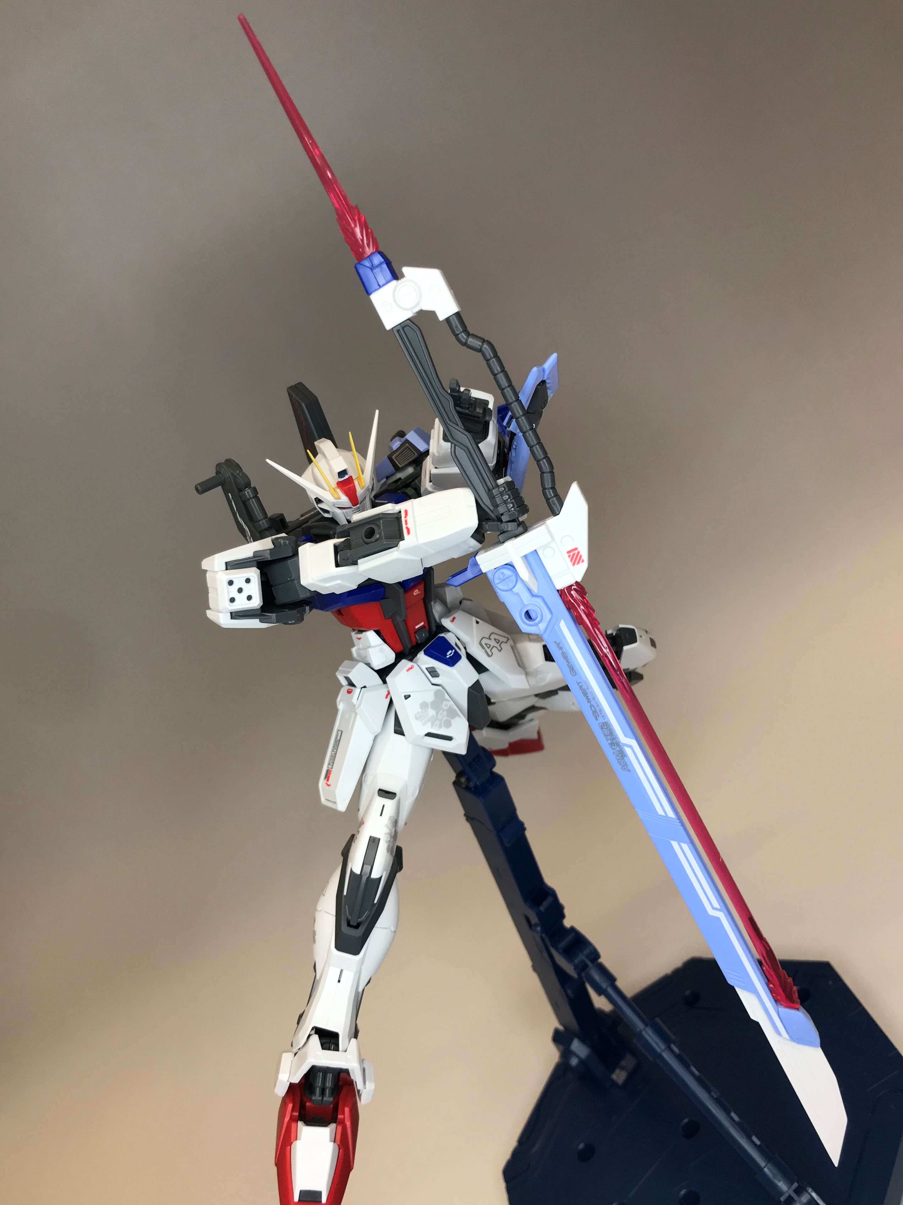 新商品紹介】MG 1/100 ガンダムベース限定 パーフェクトストライク