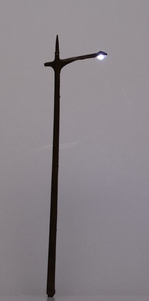 KATO鉄道模型オンラインショッピング 背高街路灯（3本入）: □現在販売