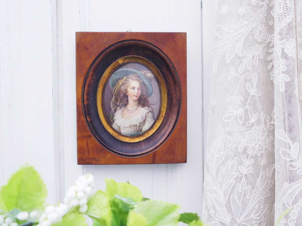 美麗 貴婦人肖像画フレーム - 薔薇と天使のアンティーク