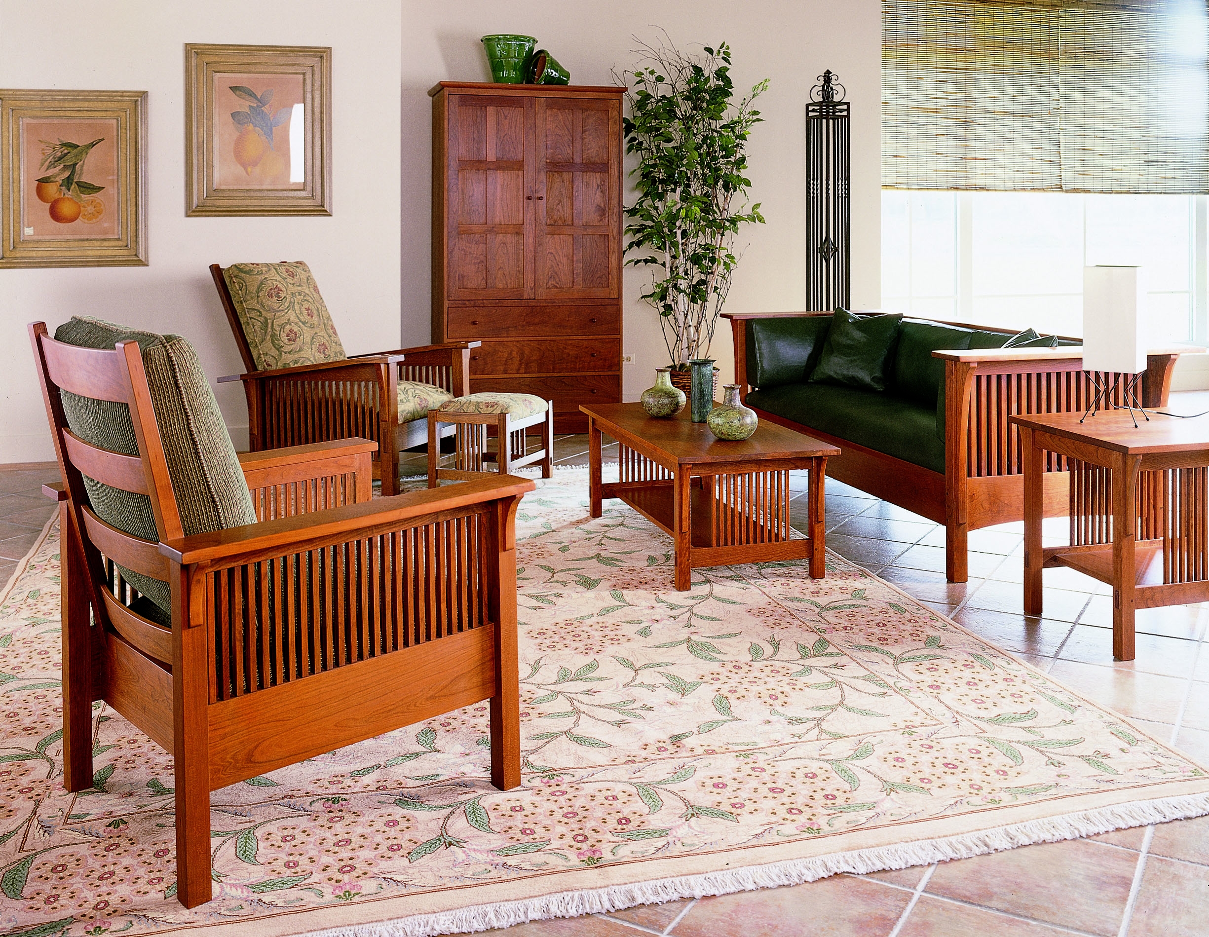 海外取り扱いブランド│横浜クラシック家具「ダニエル」