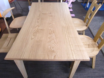 栗の天然木ダイニングテーブルが出来上がりました | FIRE SYSTEM HOKUSHIN