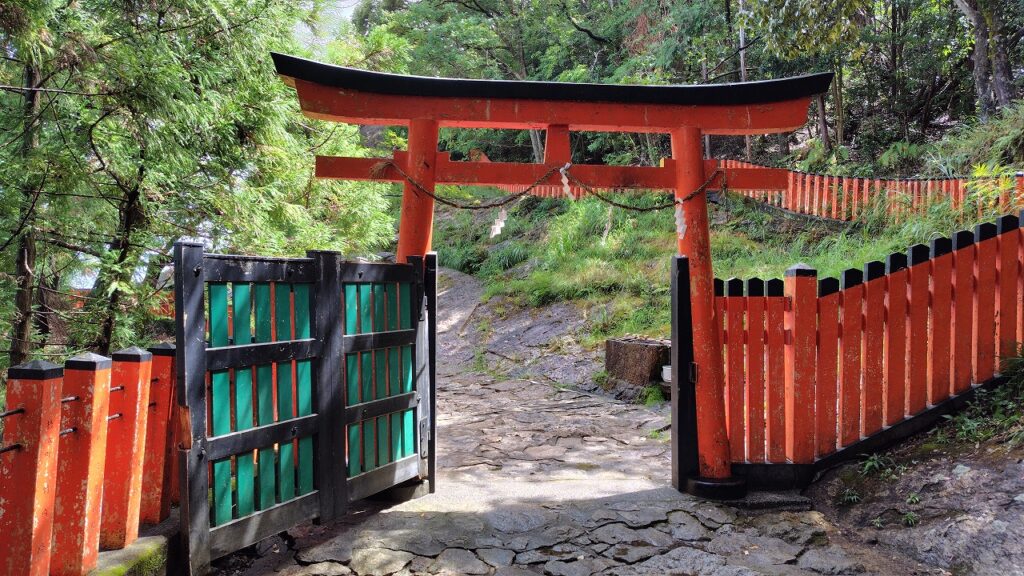 神倉神社 – 福岡の杜
