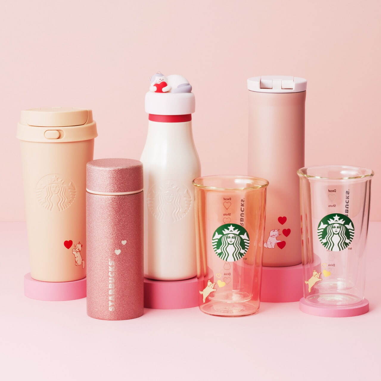 スターバックス25年バレンタイングッズ、“ハート＆リボンで遊ぶ猫”の