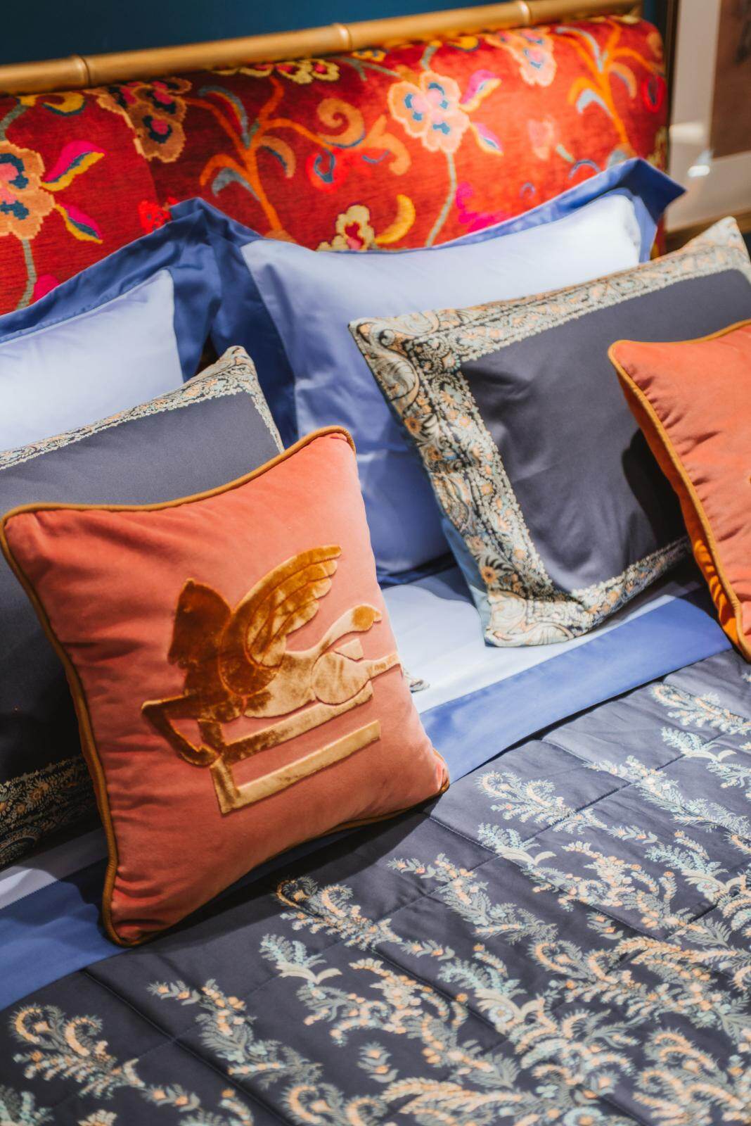 東京・銀座に日本初「エトロホーム」オープン、家具販売のほかカスタム