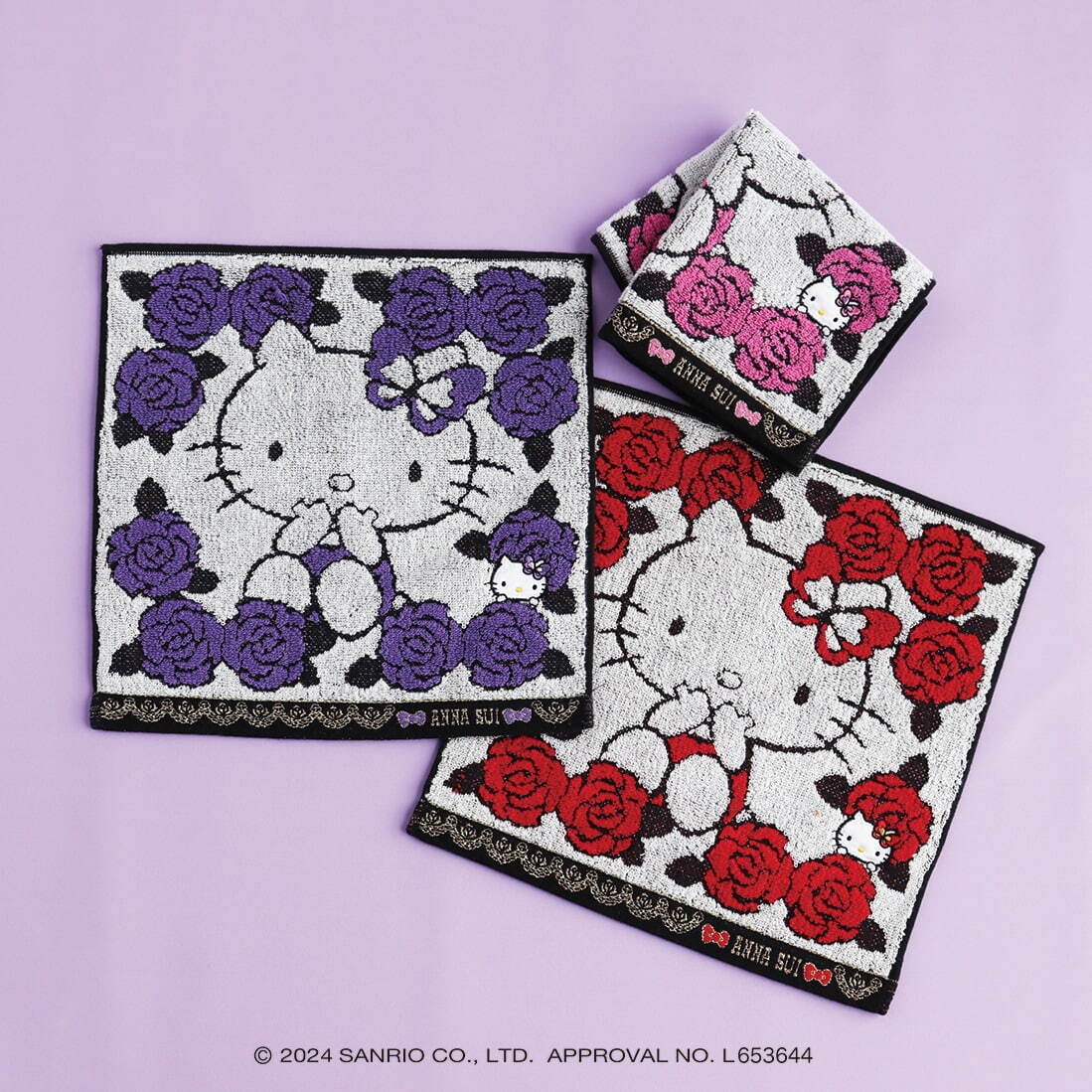 アナ スイ×ハローキティ「薔薇＆バタフライ」モチーフのハンカチ