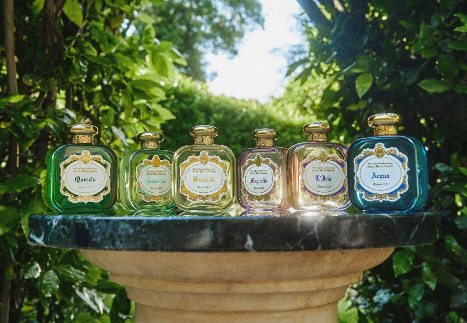 サンタ・マリア・ノヴェッラ24年冬フレグランス、“本型BOX入り”果実や