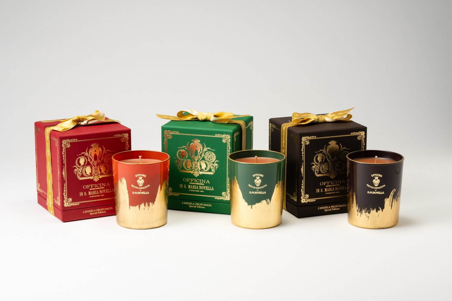 サンタ・マリア・ノヴェッラ24年クリスマス、“金装飾”を施した