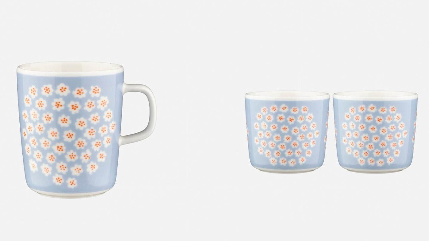 マリメッコ“まるでブーケ”な小花柄テーブルウェア、ライトブルーの