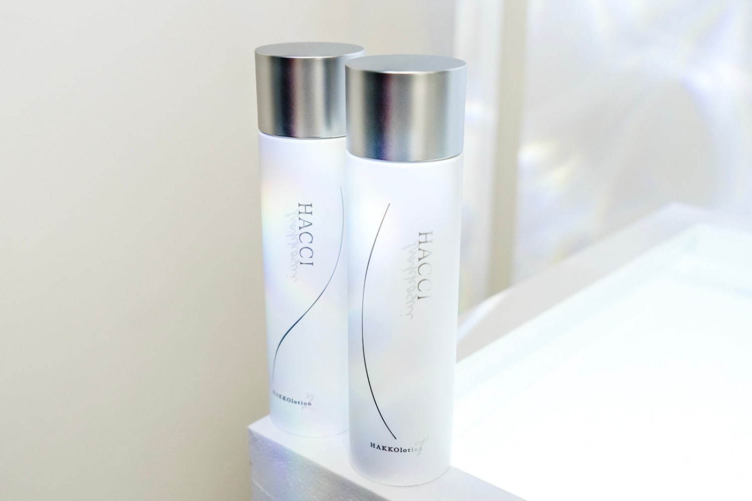 HACCI“はちみつ×発酵”の新スキンケアライン「HACCI 発酵液」誕生