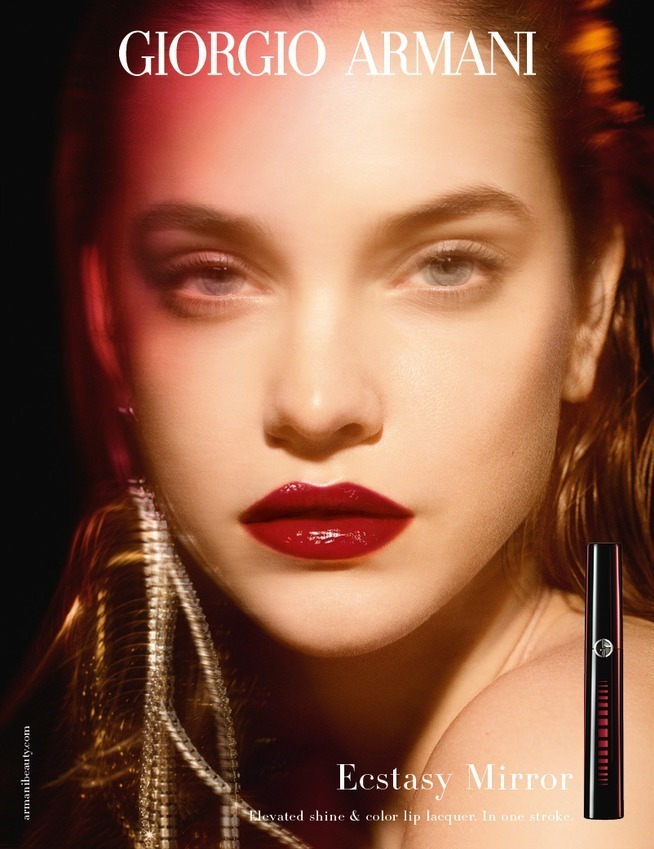 アルマーニ ビューティ“ミラーのようなツヤ”を叶える新リキッド