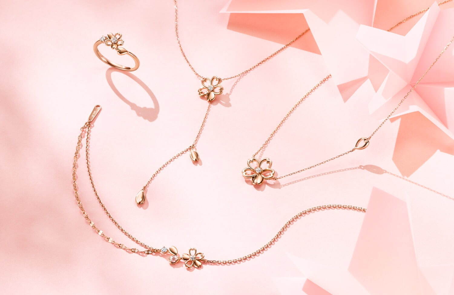 カナル 4℃“桜色”の新作ジュエリー、ピンクゴールド×ローズクォーツの