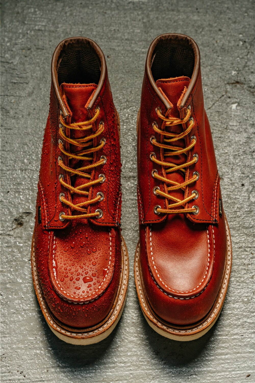 レッドウィング“防水仕様”の定番6インチブーツ、ゴアテックス素材の