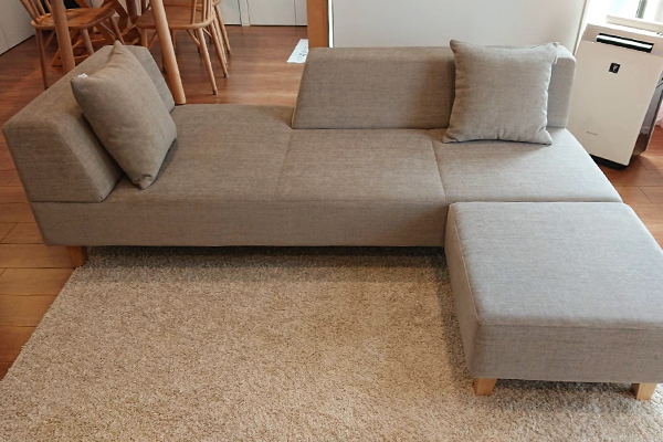 PIVO 3人掛け + PIVO スツール | お客様の声 | ソファ専門店FLANNEL SOFA