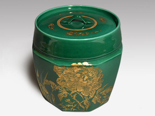 緑釉金彩四季草花図水指 藤本能道(作) 共箱 個展作品 | 古美術ささき