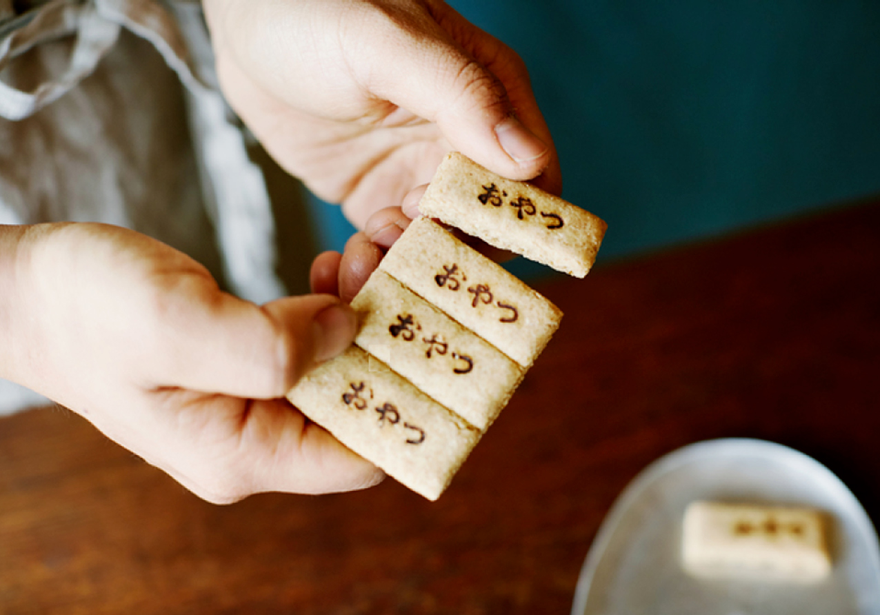 川地あや香／カワチ製菓 HP