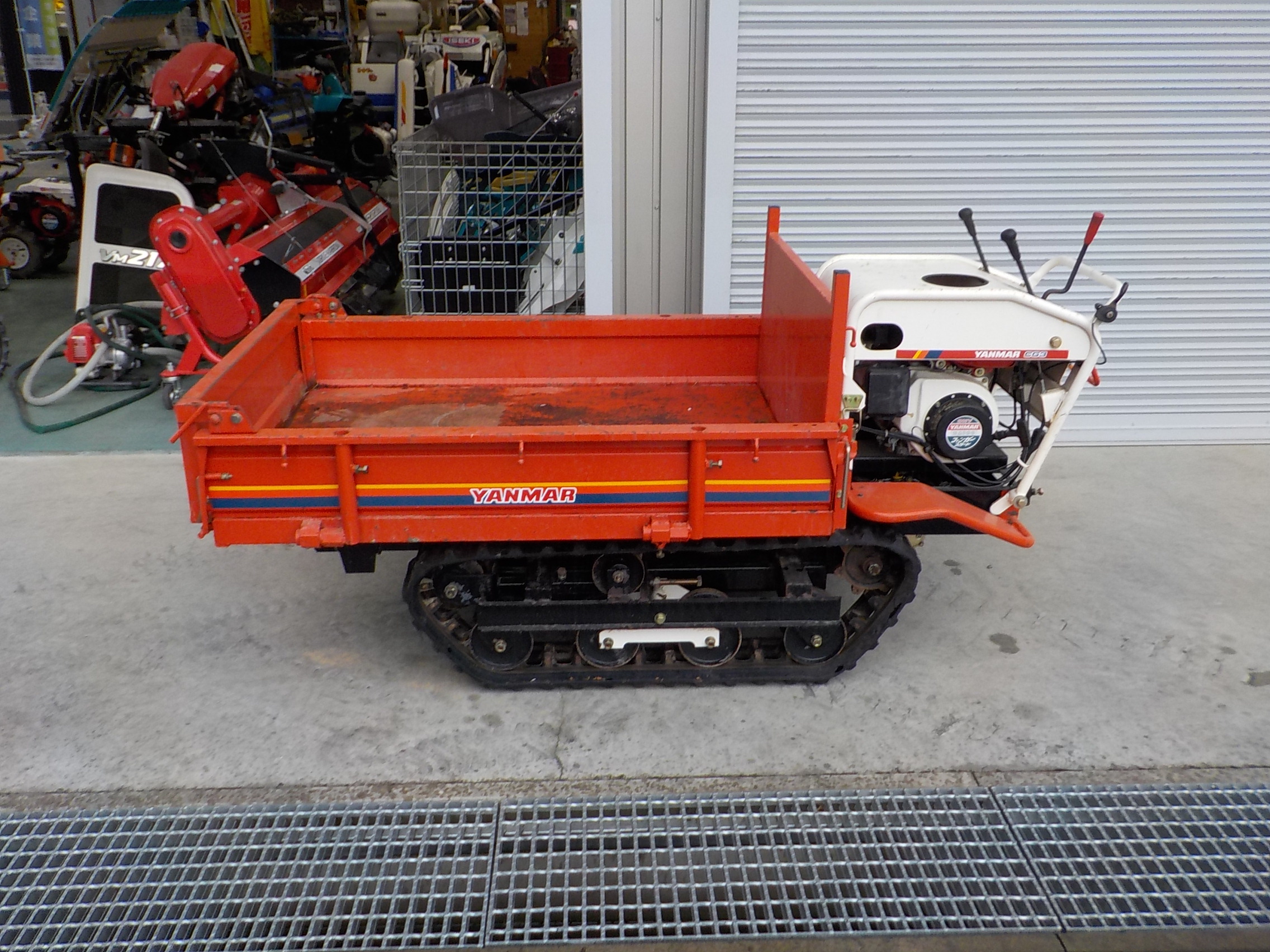 引取限定クボタクローラー運搬車油圧ダンプ広島発