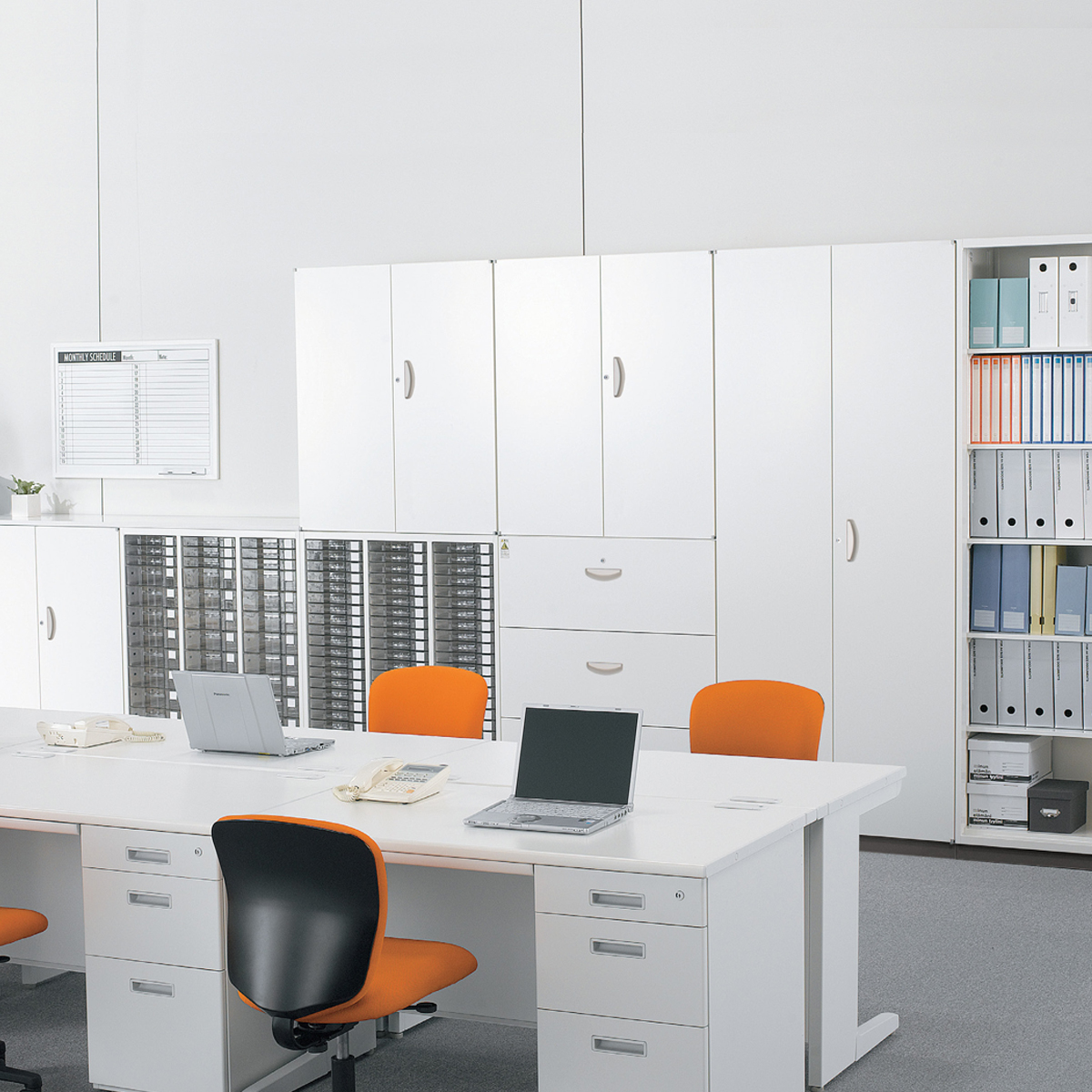 4段ラテラルキャビネット KW45シリーズ 幅900 奥行450 H1050 KW45