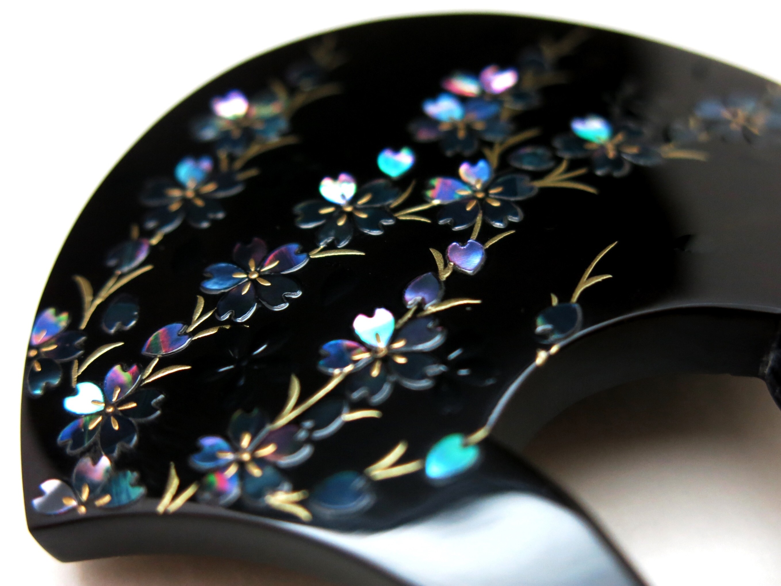 黒べっ甲夜桜螺鈿金蒔絵かんざし2019｜夜空に幻想的に映る桜