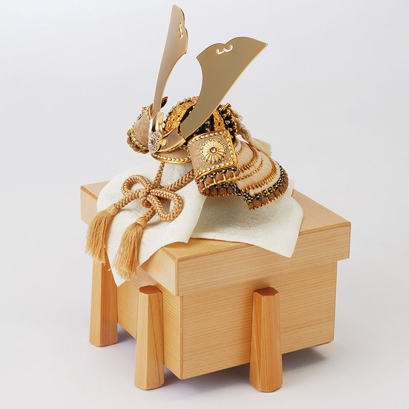 出世飾 絆の兜 陽（よう） - 雛人形（ひな人形）、五月人形なら京都島津