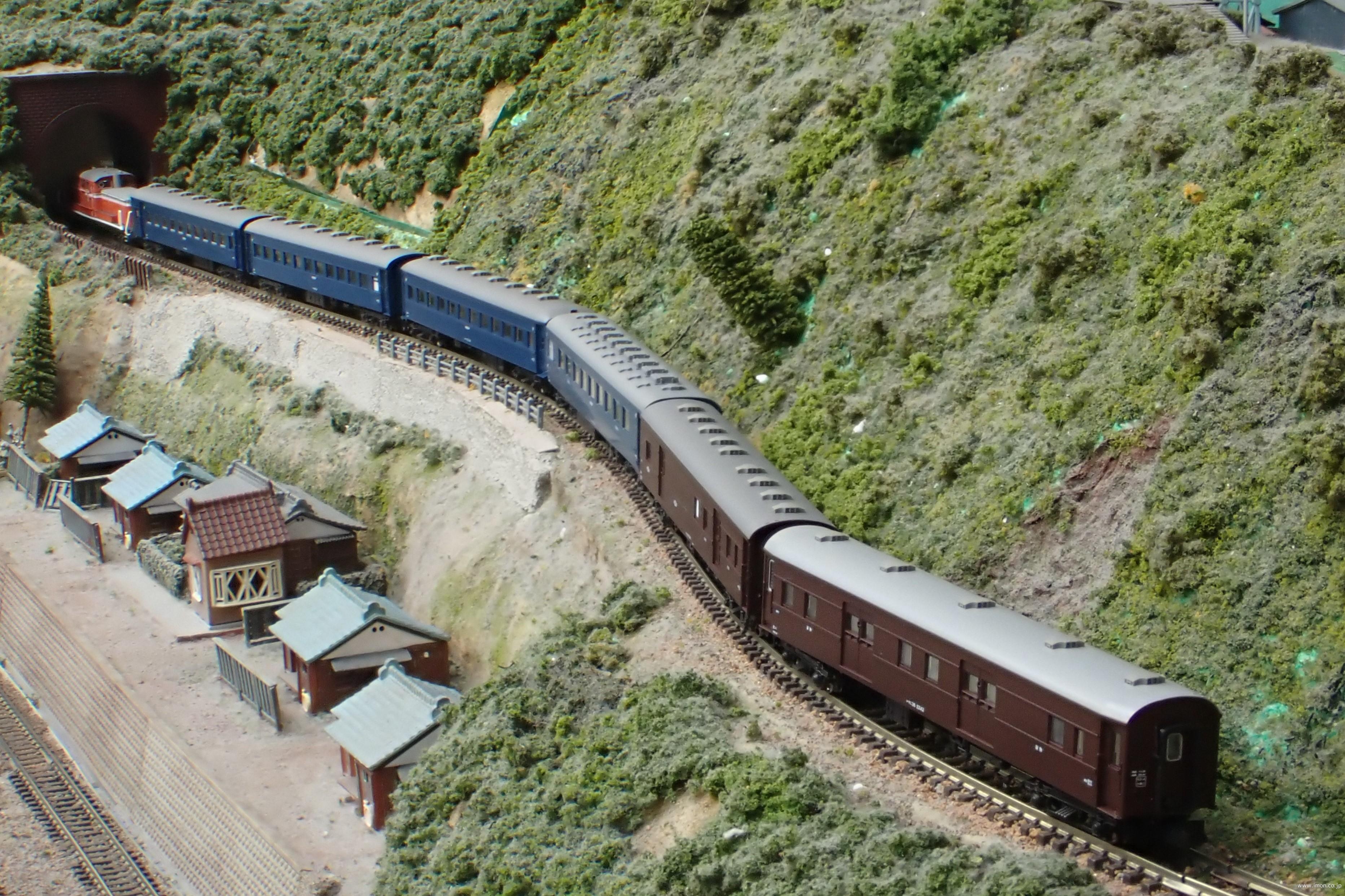 夜行鈍行「山陰」9両 | 鉄道模型店 Models IMON