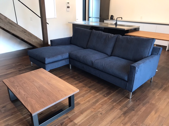 H様 ／ アイラーセン ストリームラインカウチソファ | インテリア