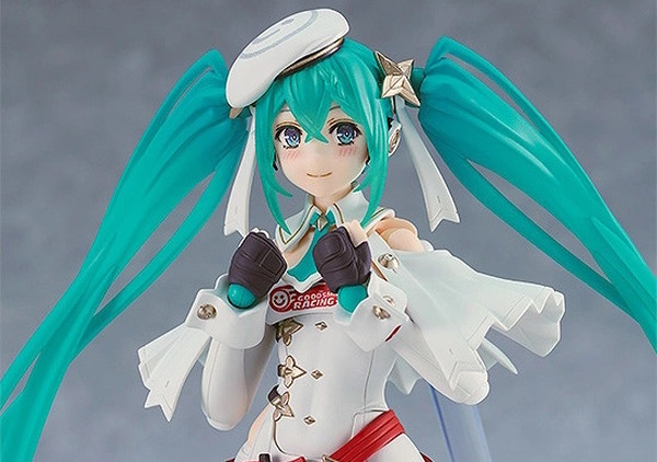 渾身の太もも初音ミク！トリダモノ氏による「レーシングミク（2023Ver