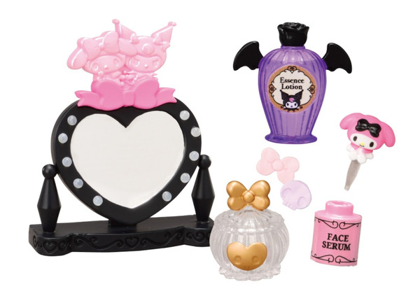 マイメロディとクロミが“スウィート＆ゴシック”にメイクアップ