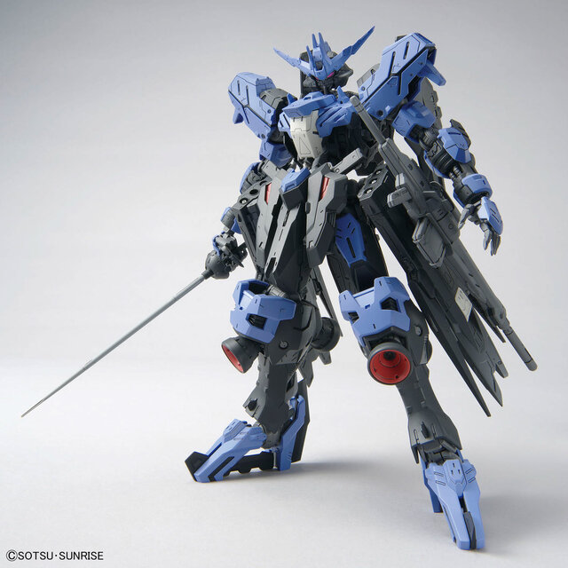 サーベル抜刀の躍動感に見惚れる！新作ガンプラ「MG ガンダム