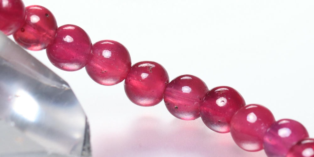 高品質++]宝石質ルビーブレスレット（約6.5mm玉） - 埼玉県吉川市の