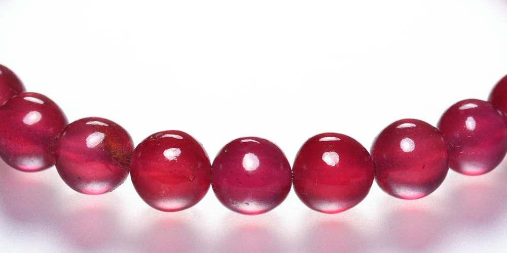 高品質++]宝石質ルビーブレスレット（約7.5mm玉） - 埼玉県吉川市の