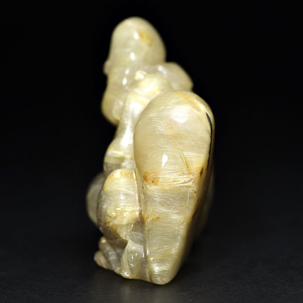 ブラジル産]ゴールドルチルクォーツ彫刻/布袋様（専用木製台座付