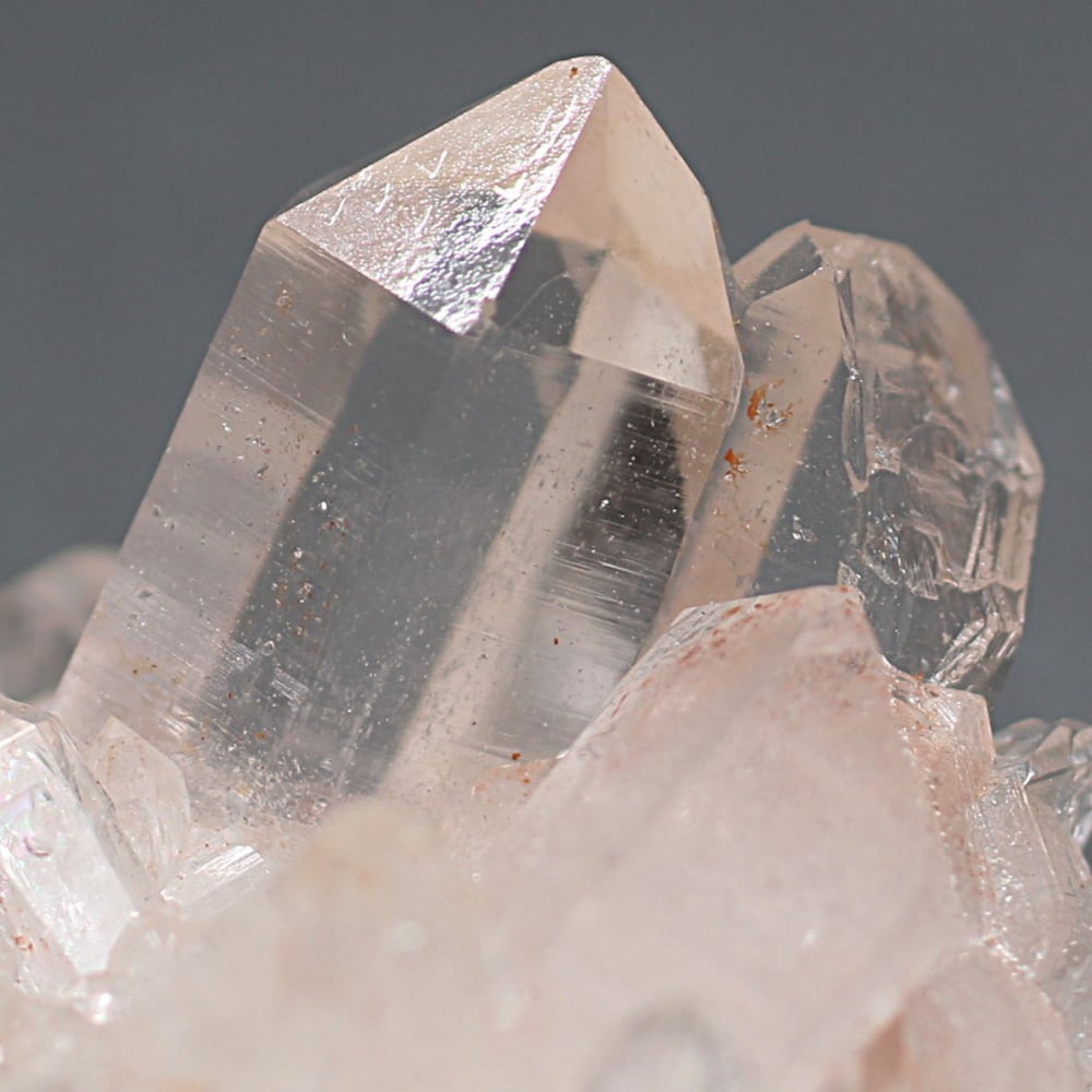 高品質]インド/マニカラン産ヒマラヤ水晶クラスター/原石小さめサイズ