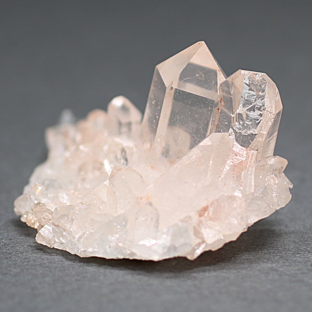 高品質]インド/マニカラン産ヒマラヤ水晶クラスター/原石小さめサイズ