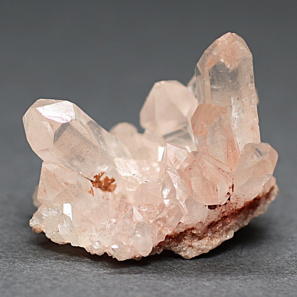 高品質]インド/マニカラン産ヒマラヤ水晶クラスター/原石小さめサイズ