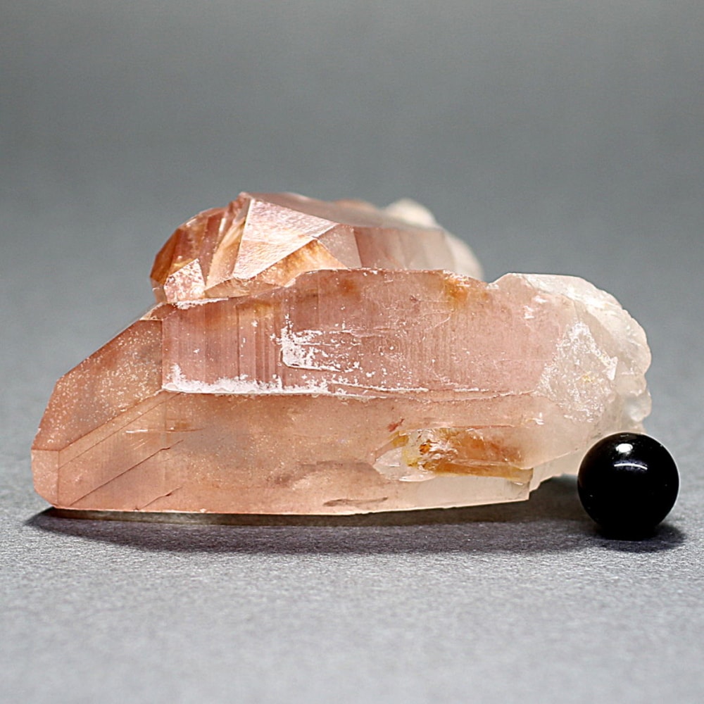 特別価格/ディアマンティーナ産]ストロベリーレムリアンシード原石