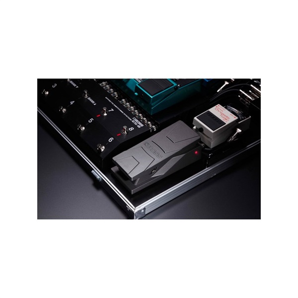 BOSS 【WEB限定在庫処分セール】 PW-3 ワウペダル ボス ｜イケベ楽器店