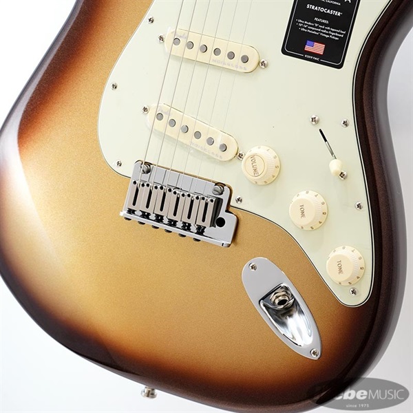 Fender USA American Ultra Stratocaster (Mocha Burst/Maple)【旧価格