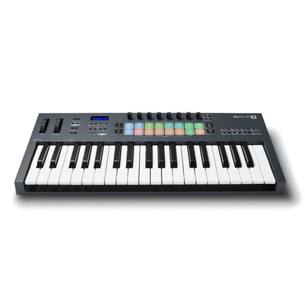 NOVATION FLkey 37【NKS対応製品Komplete 15 Selectバウチャー無償提供