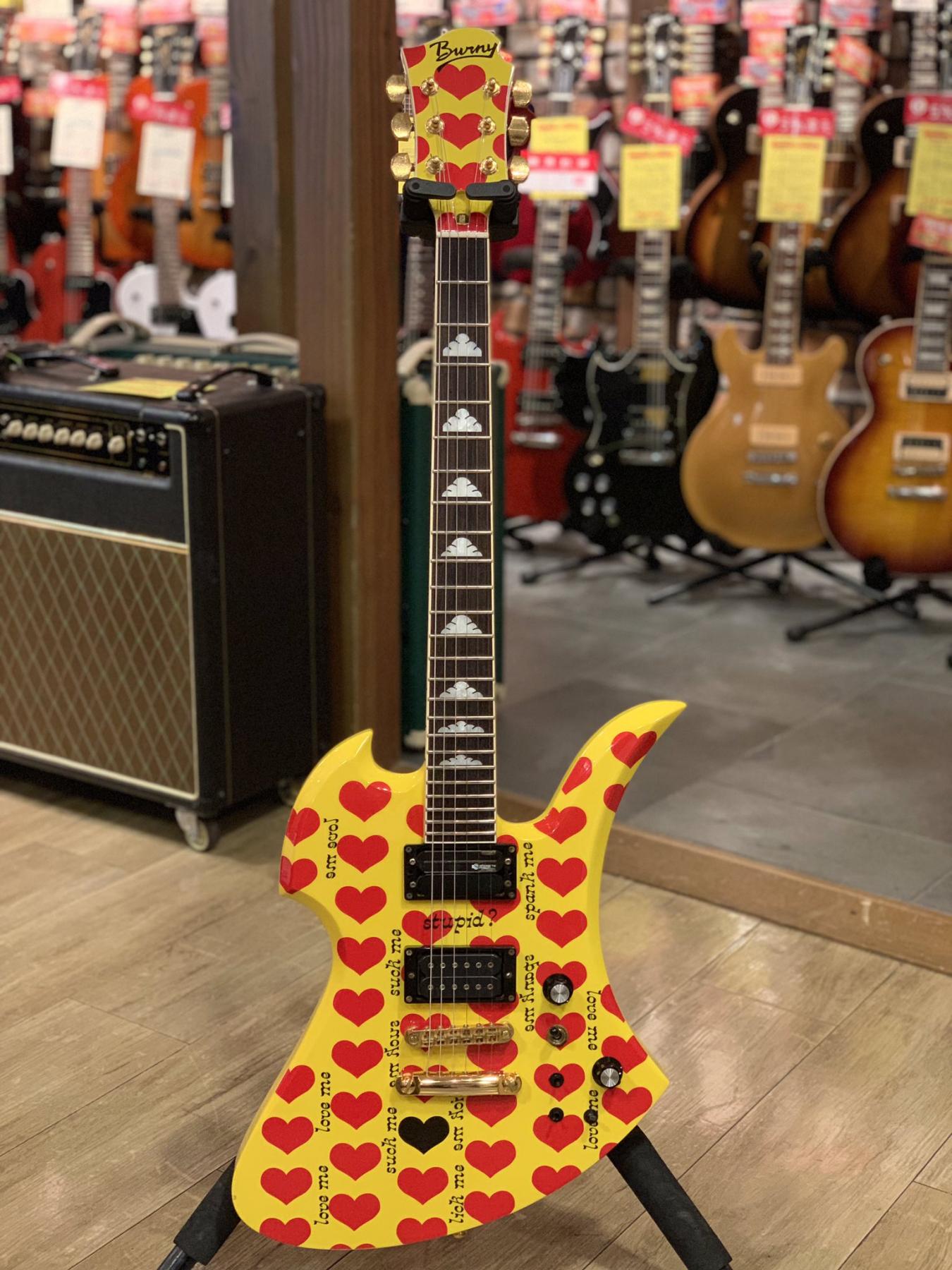 赤い髪のエイリアン | イシバシ楽器スタッフブログ