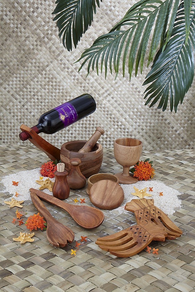 SALAD HANDS KAMANI PINEAPPLE