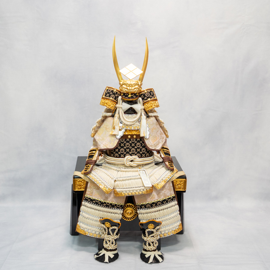 甲州印伝 富士山柄 6号白武田信玄鎧 龍門鎧セット | 人形専門店